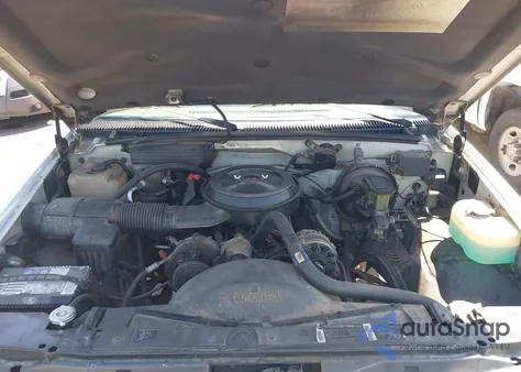 1994 Chevrolet Gmt-400 C2500 из США, поврежденный, VIN 1GCFC29K8RE284222